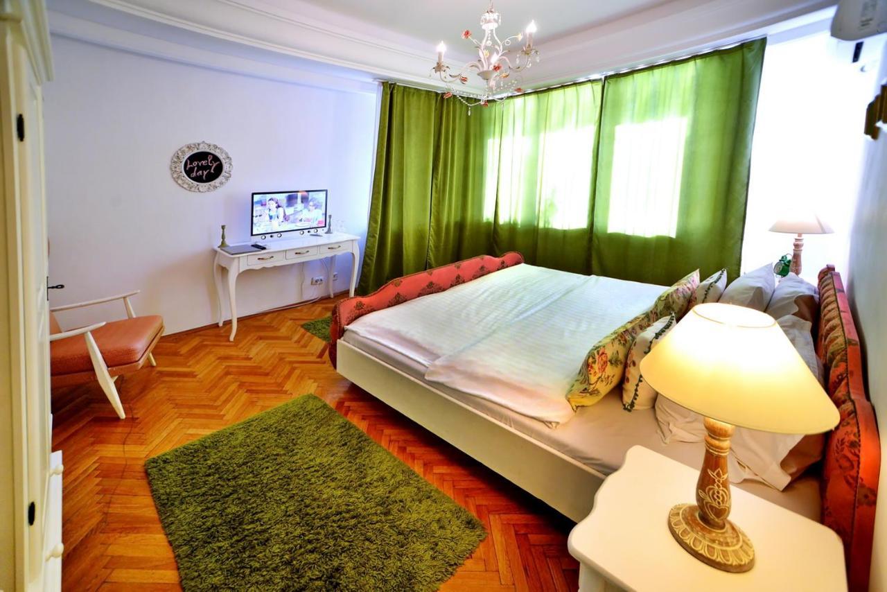Hotel Casa Negustorului Deva Exteriér fotografie